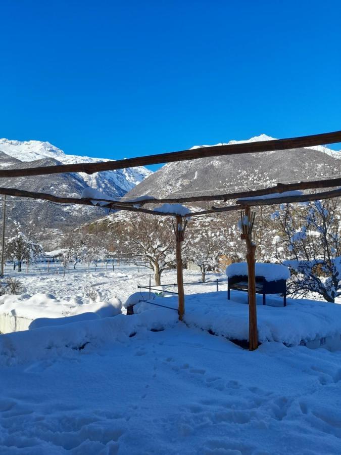 Casa Gravere bis Bagian luar foto